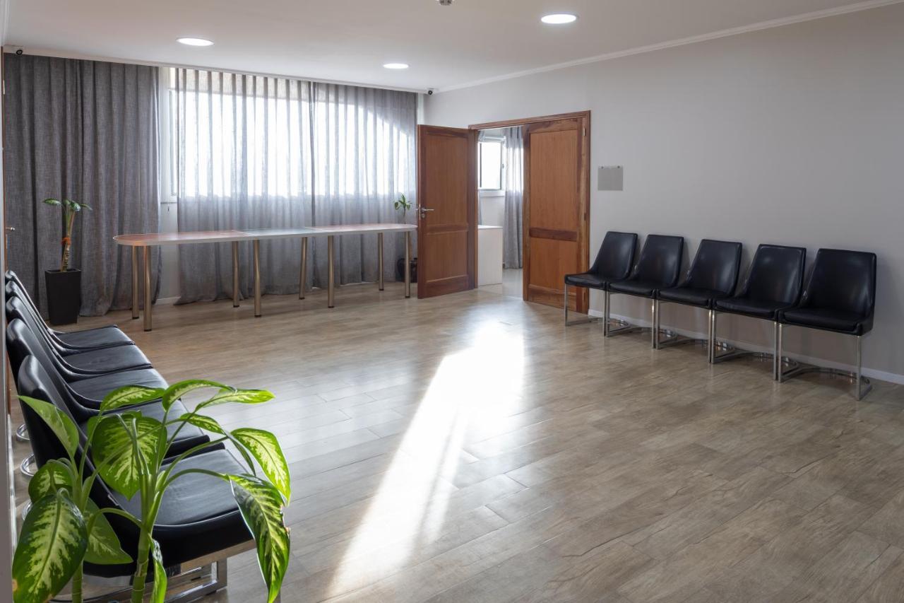 Apart Hotel Rivadavia 815 네우퀜 외부 사진