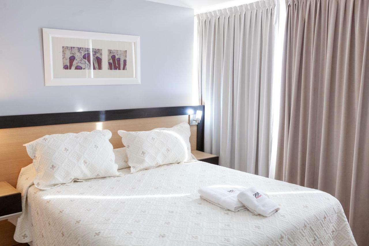 Apart Hotel Rivadavia 815 네우퀜 외부 사진